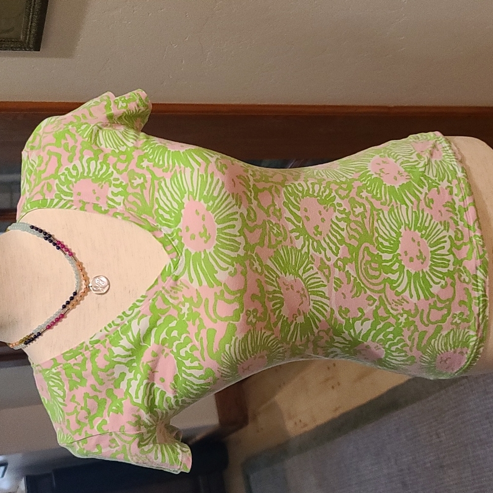 Lilly Pultizer top